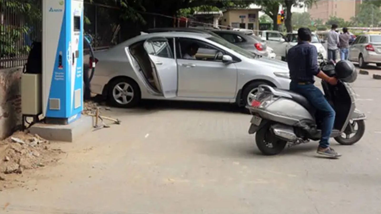 Latest Breaking News From India, Delhi, Mumbai & Around the World